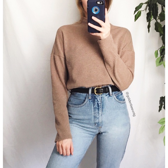Sweaters - 🍂 Cozy Taupe Mock Neck Essential Knit 🍂